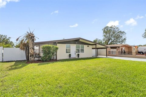 Casa en venta en Tampa, Florida, 3 dormitorios, 112.41 m2 № 1409876 - foto 5