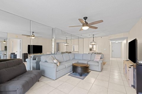 Condominio en venta en Lantana, Florida, 2 dormitorios, 95.6 m2 № 1116910 - foto 22
