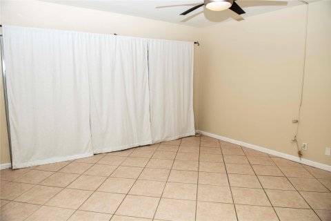 Condo in Deerfield Beach, Florida, 1 bedroom  № 1077447 - photo 16