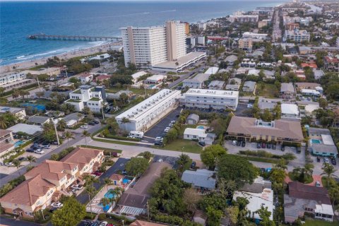 Condo in Deerfield Beach, Florida, 1 bedroom  № 1077447 - photo 25