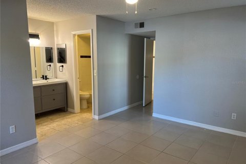 Condo in Orlando, Florida, 3 bedrooms  № 1401997 - photo 14