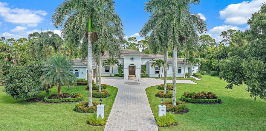 Casa en Jupiter, Florida 5 dormitorios, 477.8 m2 № 1409357