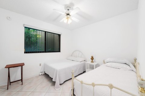 Copropriété à vendre à Pompano Beach, Floride: 2 chambres, 125.14 m2 № 963932 - photo 15