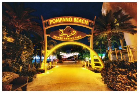 Condominio en venta en Pompano Beach, Florida, 2 dormitorios, 96.15 m2 № 963890 - foto 1