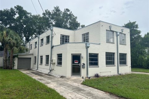 Commercial property in Tampa, Florida 720.36 sq.m. № 667768 - photo 2
