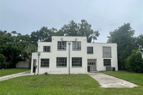 Immobilier commercial à vendre à Tampa, Floride: 720.36 m2 № 667768 - photo 3