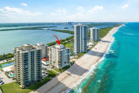 Condominio en venta en Riviera Beach, Florida, 2 dormitorios, 123.56 m2 № 1102205 - foto 19