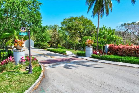 Touwnhouse à vendre à Fort Lauderdale, Floride: 4 chambres, 230.58 m2 № 732667 - photo 9
