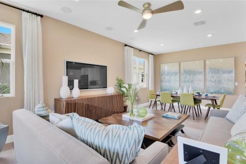 Casa en venta en Tavares, Florida, 4 dormitorios, 192.31 m2 № 1139811 - foto 9