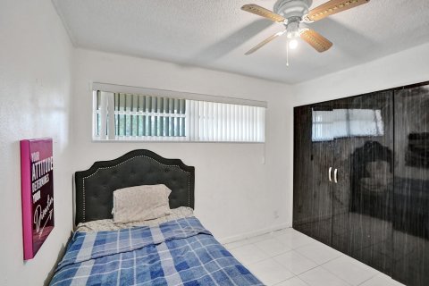 Copropriété à vendre à Lauderhill, Floride: 2 chambres, 88.26 m2 № 1162011 - photo 7