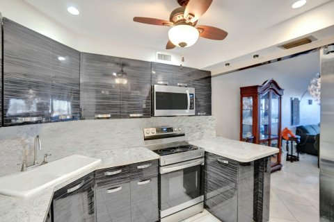 Copropriété à vendre à Lauderhill, Floride: 2 chambres, 88.26 m2 № 1162011 - photo 20