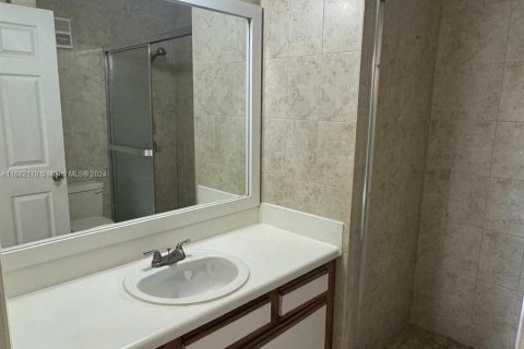 Condominio en venta en Miami, Florida, 2 dormitorios, 101.54 m2 № 1415329 - foto 14