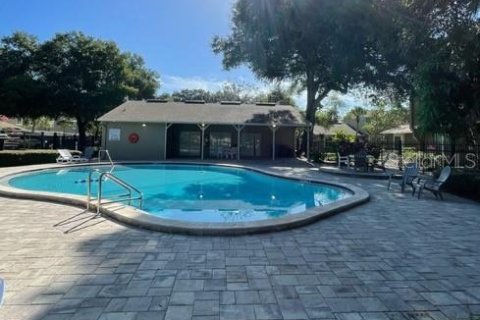 Adosado en venta en Tampa, Florida, 2 dormitorios, 97.36 m2 № 1338088 - foto 14