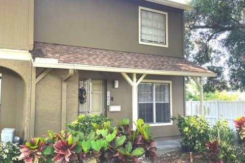 Adosado en venta en Tampa, Florida, 2 dormitorios, 97.36 m2 № 1338088 - foto 1