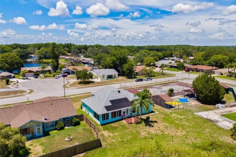 House in Hudson, Florida 4 bedrooms, 189.33 sq.m. № 1266707 - photo 28