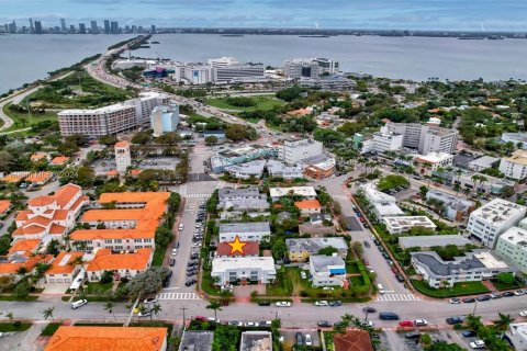 Immobilier commercial à vendre à Miami Beach, Floride: 322.74 m2 № 991214 - photo 9