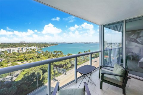 Condominio en venta en Miami, Florida, 2 dormitorios, 107.58 m2 № 991213 - foto 11