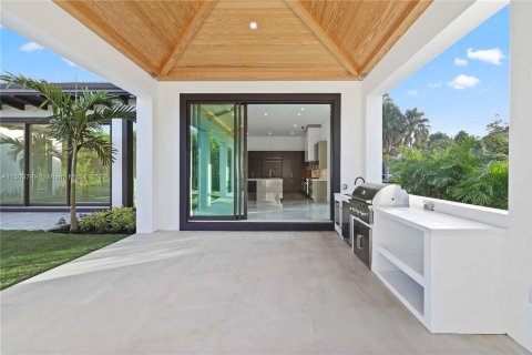 Villa ou maison à vendre à Ocean Ridge, Floride: 4 chambres, 396.14 m2 № 912950 - photo 20