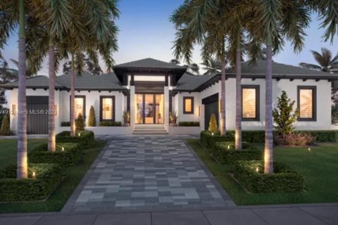 House in Ocean Ridge, Florida 4 bedrooms, 396.14 sq.m. № 912950 - photo 1