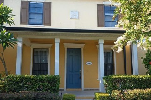 Townhouse in Orlando, Florida 3 bedrooms, 175.4 sq.m. № 1355957 - photo 1