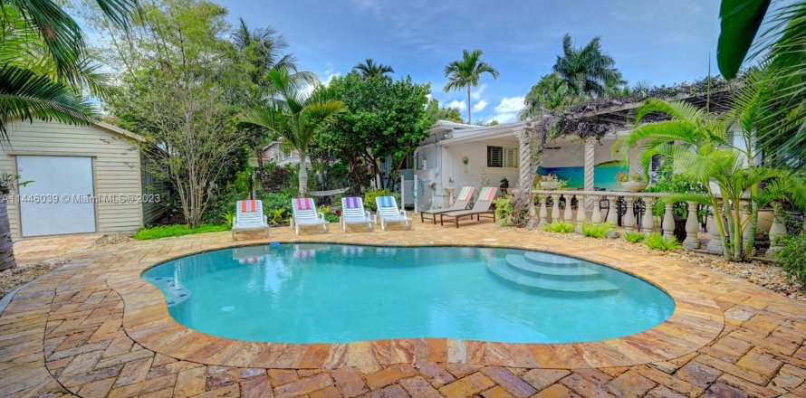 Villa ou maison à Hollywood, Floride 3 chambres, 154.87 m2 № 705212