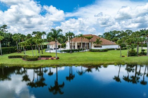 Villa ou maison à vendre à West Palm Beach, Floride: 5 chambres, 480.86 m2 № 525131 - photo 4
