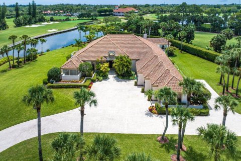Villa ou maison à vendre à West Palm Beach, Floride: 5 chambres, 480.86 m2 № 525131 - photo 10