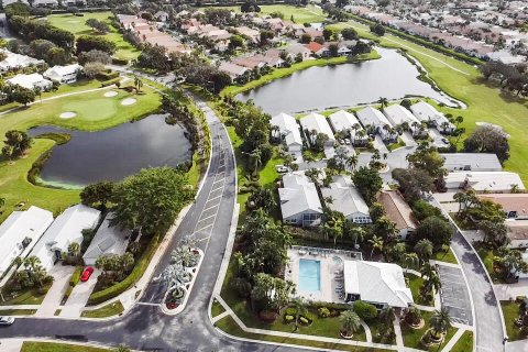 Villa ou maison à vendre à Boynton Beach, Floride: 3 chambres, 222.13 m2 № 878582 - photo 5