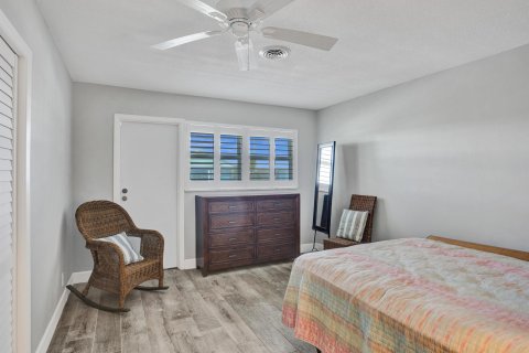 Condo in Lighthouse Point, Florida, 2 bedrooms  № 744402 - photo 14