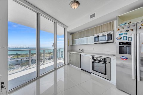 Copropriété à louer à Miami Beach, Floride: 1 chambre, 49.24 m2 № 1355335 - photo 2