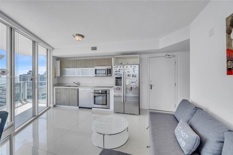 Copropriété à louer à Miami Beach, Floride: 1 chambre, 49.24 m2 № 1355335 - photo 4