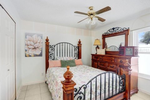 Casa en venta en Valrico, Florida, 3 dormitorios, 140.47 m2 № 1385270 - foto 16