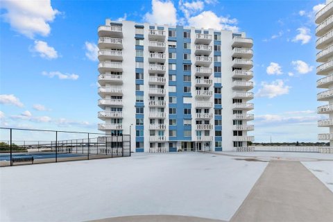 Condominio en venta en Daytona Beach, Florida, 2 dormitorios, 112.41 m2 № 1385328 - foto 8