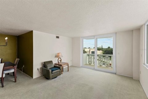 Condominio en venta en Daytona Beach, Florida, 2 dormitorios, 112.41 m2 № 1385328 - foto 17