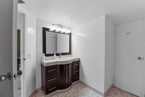 Condominio en venta en Daytona Beach, Florida, 2 dormitorios, 112.41 m2 № 1385328 - foto 26