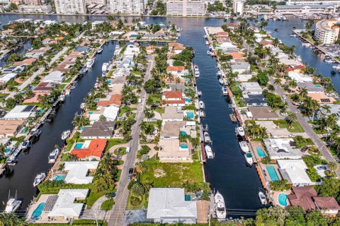 Villa ou maison à vendre à Pompano Beach, Floride: 3 chambres, 234.86 m2 № 978305 - photo 13