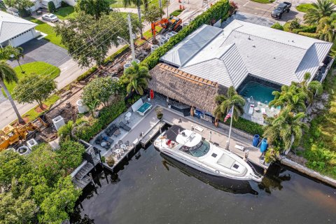 Villa ou maison à vendre à Pompano Beach, Floride: 3 chambres, 234.86 m2 № 978305 - photo 6