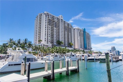 Condominio en venta en Miami Beach, Florida, 4 dormitorios, 208.66 m2 № 1227494 - foto 5