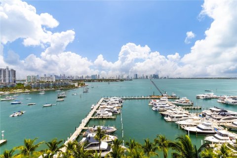 Condominio en venta en Miami Beach, Florida, 4 dormitorios, 208.66 m2 № 1227494 - foto 6