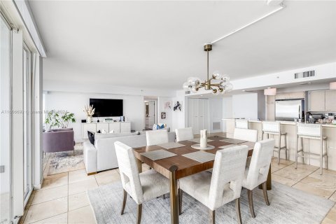 Copropriété à vendre à Miami Beach, Floride: 4 chambres, 208.66 m2 № 1227494 - photo 11