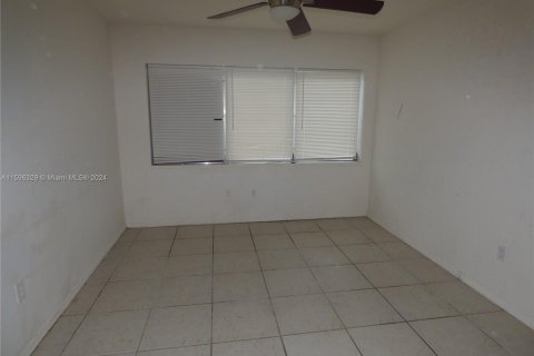 Condominio en venta en Miami Beach, Florida, 1 dormitorio, 57.51 m2 № 1189270 - foto 9