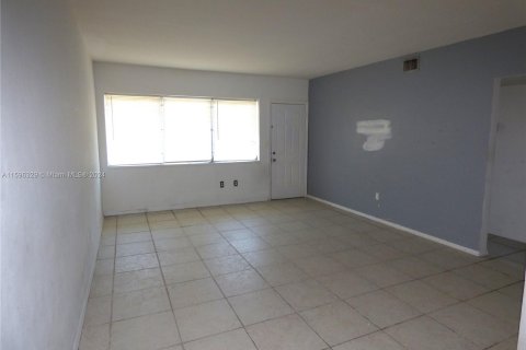 Copropriété à vendre à Miami Beach, Floride: 1 chambre, 57.51 m2 № 1189270 - photo 8