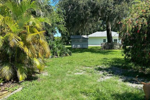 House in Edgewater, Florida 3 bedrooms, 130.99 sq.m. № 1265416 - photo 27