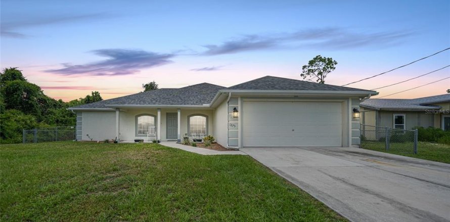 House in North Port, Florida 3 bedrooms, 189.06 sq.m. № 1280732