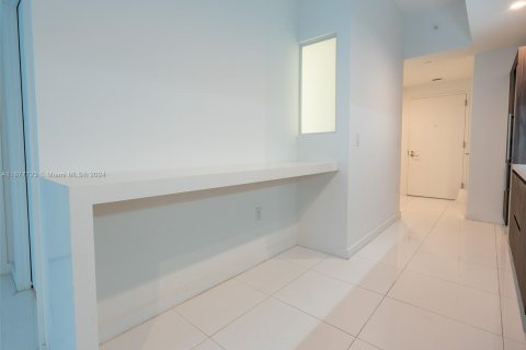 Copropriété à vendre à Miami, Floride: 61.5 m2 № 1404112 - photo 8