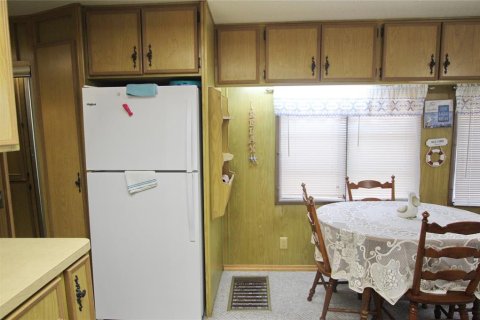 Condo in Okeechobee, Florida, 1 bedroom  № 1249603 - photo 7