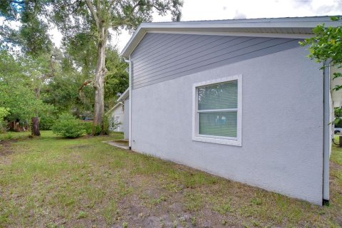 House in Tampa, Florida 3 bedrooms, 153.66 sq.m. № 1344231 - photo 22