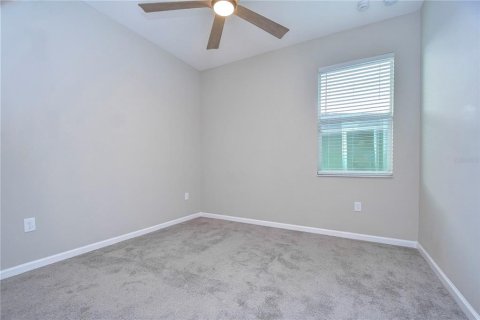 House in Tampa, Florida 3 bedrooms, 153.66 sq.m. № 1344231 - photo 14