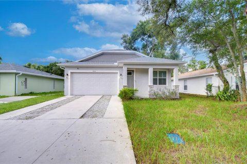 Casa en venta en Tampa, Florida, 3 dormitorios, 153.66 m2 № 1344231 - foto 1