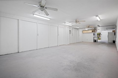 Commercial property in Tampa, Florida 241.55 sq.m. № 1403803 - photo 17